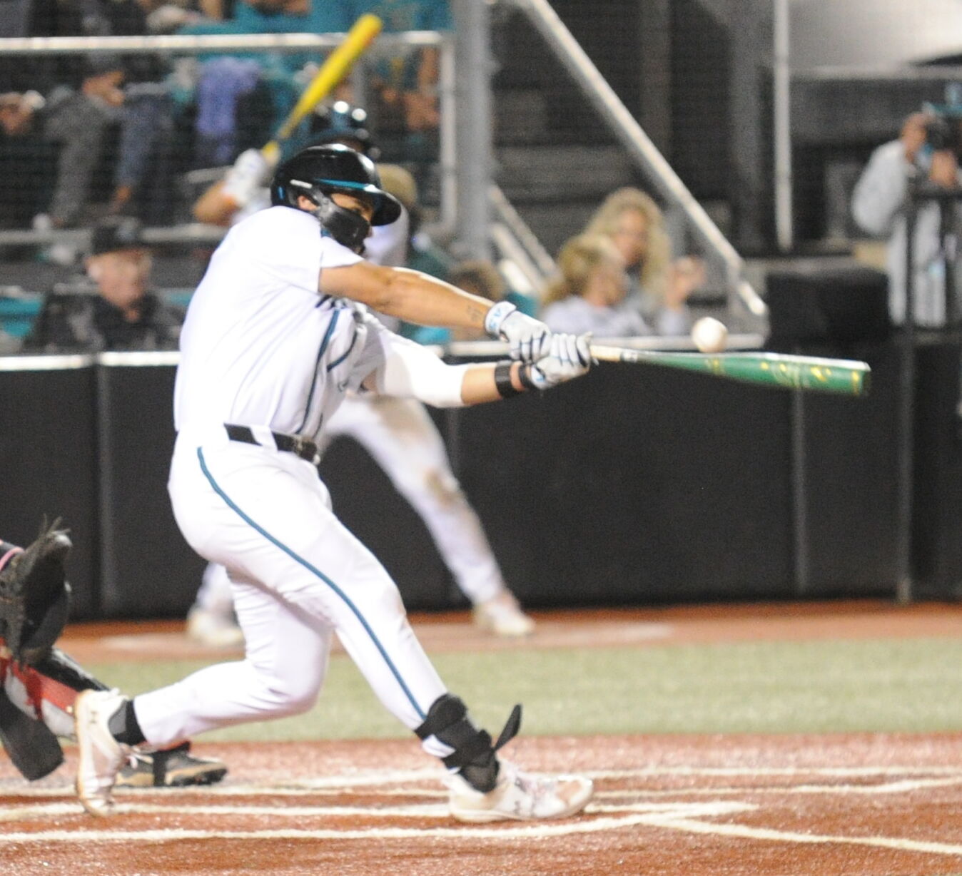 CCU Thorndyke regional foul